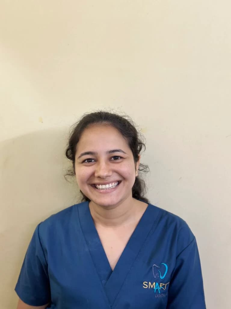 Dr Roopa